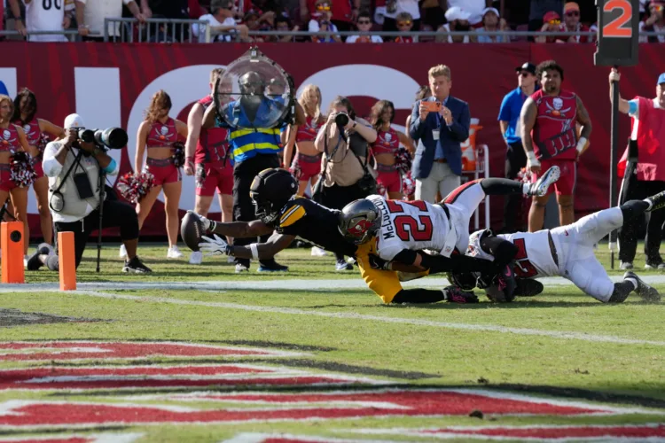 Steelers rally past Buccaneers in OT